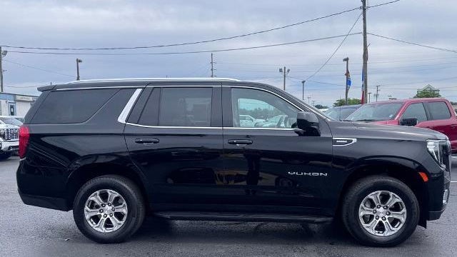 2023 GMC Yukon SLE
