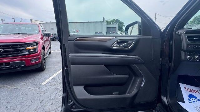 2023 GMC Yukon SLE