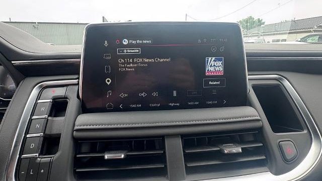 2023 GMC Yukon SLE