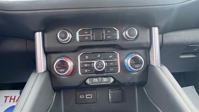 2023 GMC Yukon SLE