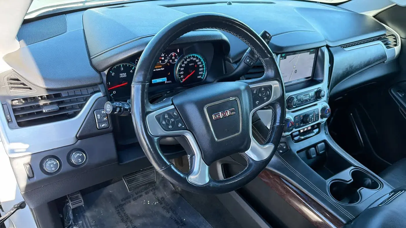 2017 GMC Yukon SLT