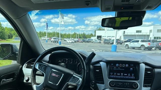 2020 GMC Yukon SLT