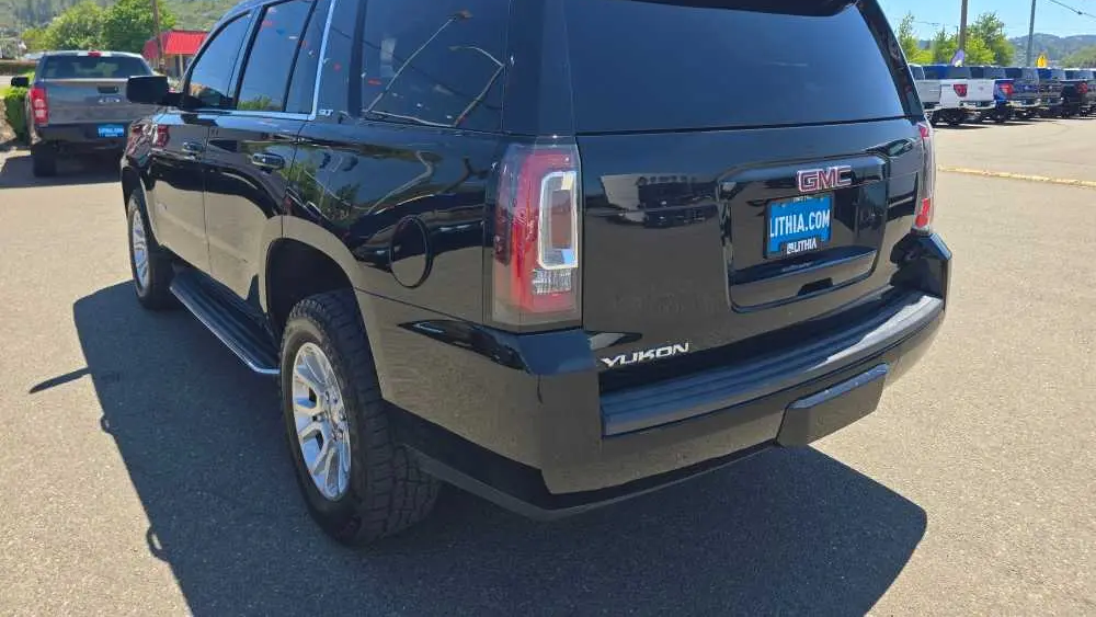 2020 GMC Yukon SLT