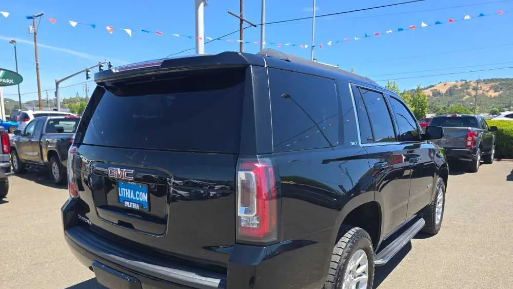 2020 GMC Yukon SLT