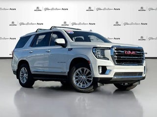 2024 GMC Yukon with White Frost Tricoat Exterior