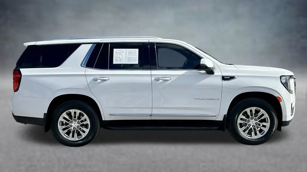 2022 GMC Yukon SLT
