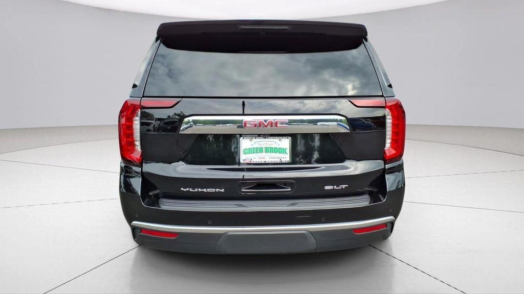 2023 GMC Yukon SLT