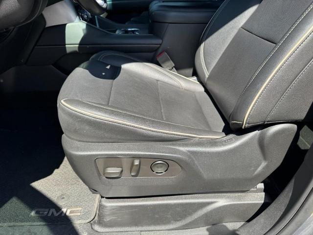 2022 GMC Yukon - $38,700