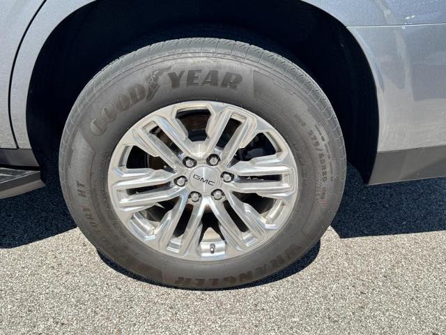 2022 GMC Yukon - $38,700