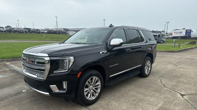 2023 GMC Yukon SLT