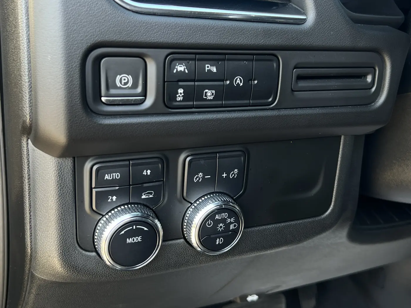 2023 GMC Yukon - $47,475