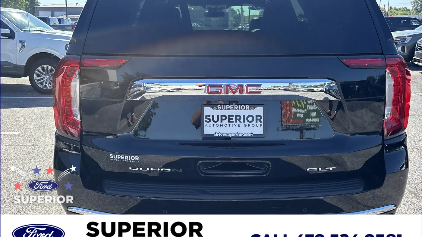 2023 GMC Yukon SLT