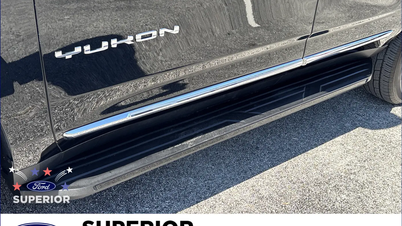 2023 GMC Yukon SLT