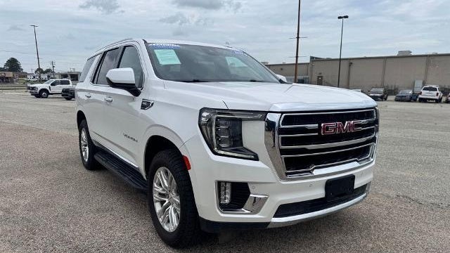 2023 GMC Yukon SLT