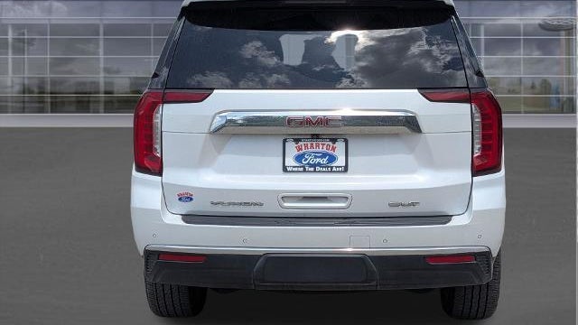 2022 GMC Yukon SLT
