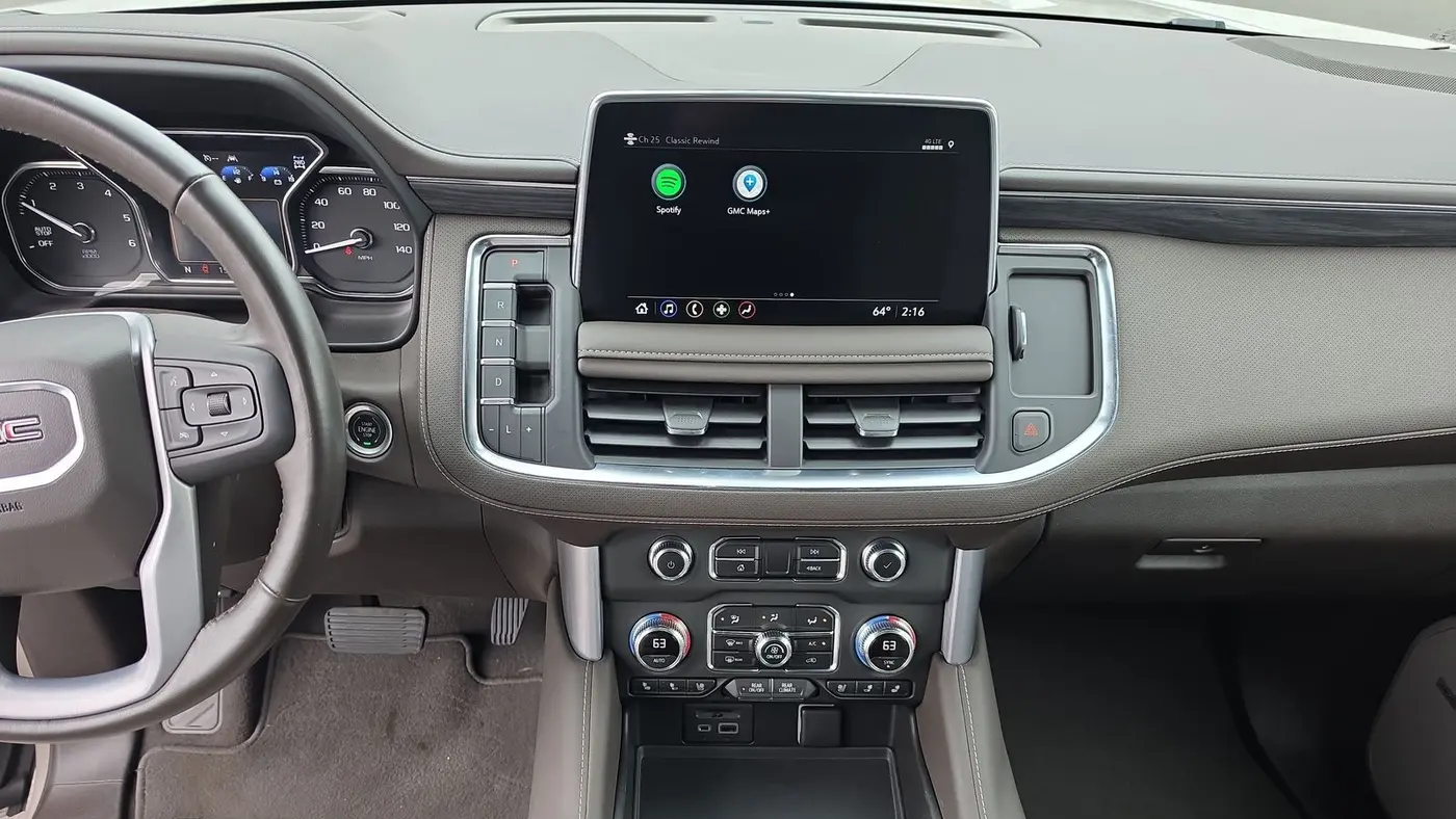 2021 GMC Yukon SLT