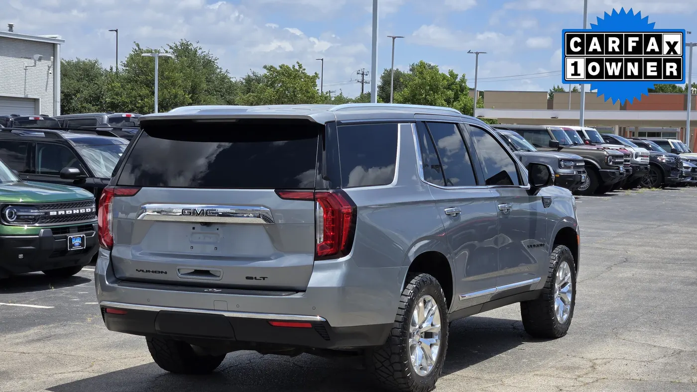2023 GMC Yukon SLT