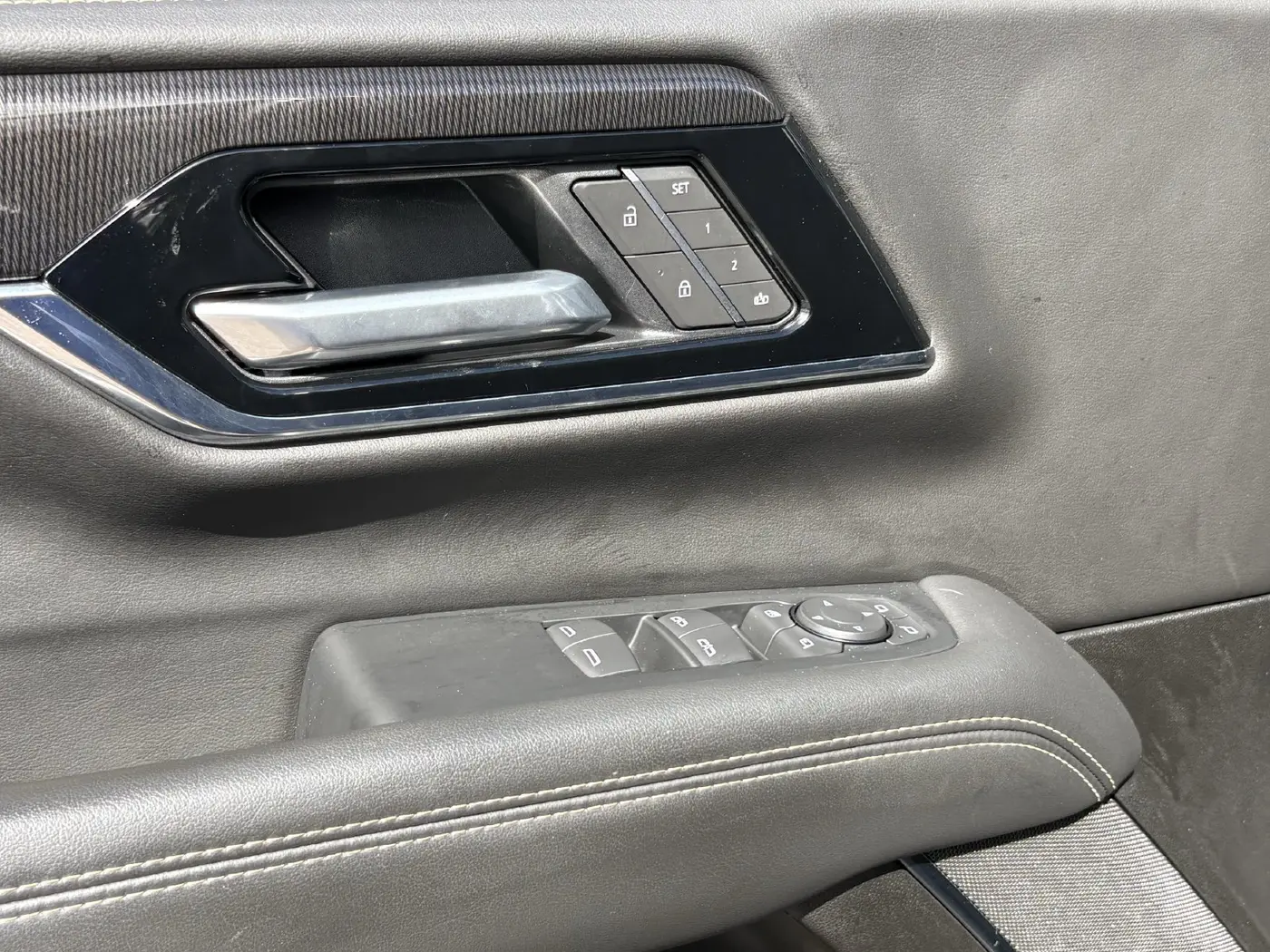 2025 GMC Yukon