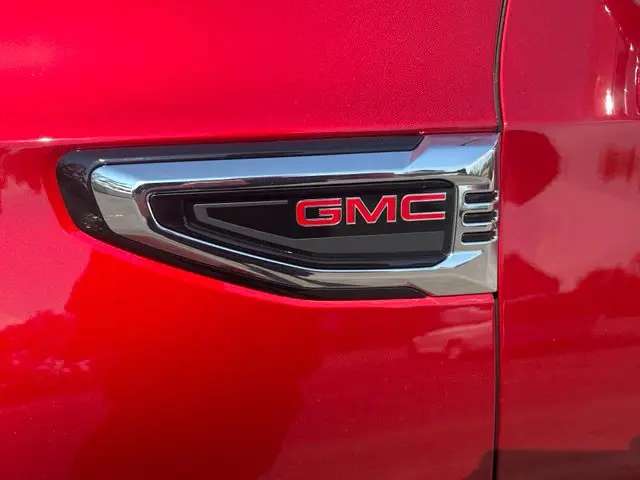 2025 GMC Yukon - $65,578