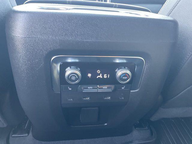 2025 GMC Yukon