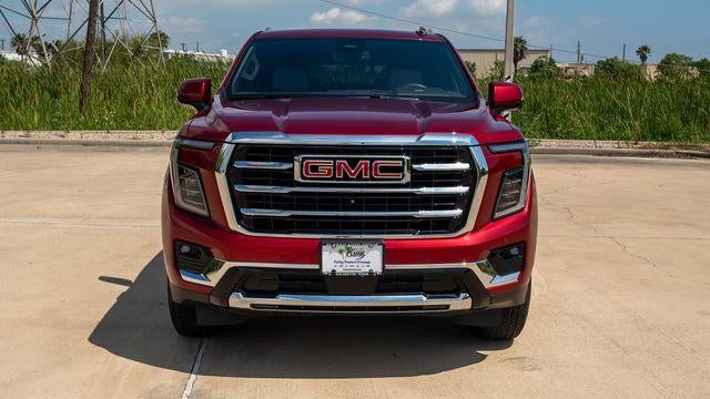 2025 GMC Yukon Elevation
