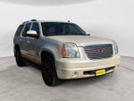 2011 Yukon Thumbnail 4