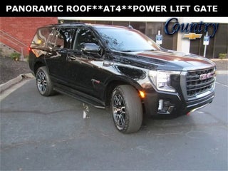 2023 GMC Yukon with Onyx Black Exterior