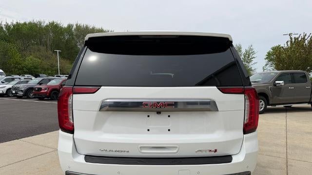 2024 GMC Yukon AT4