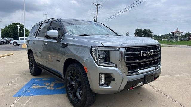 2024 GMC Yukon AT4