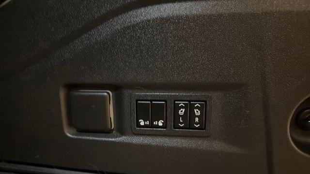 2021 GMC Yukon AT4