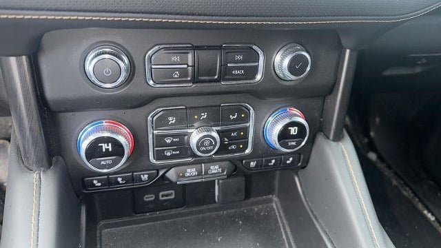 2023 GMC Yukon AT4