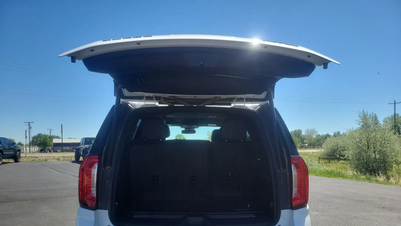 2024 GMC Yukon AT4