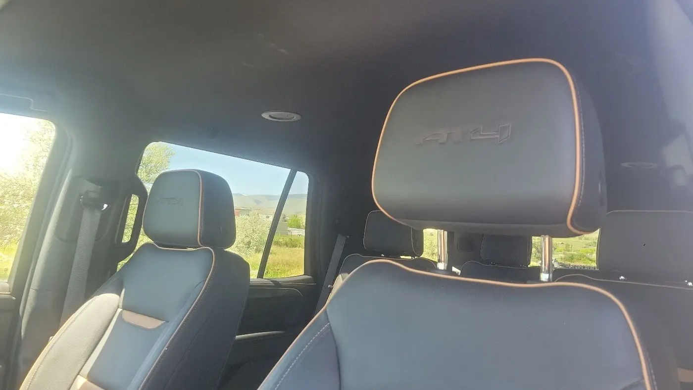 2024 GMC Yukon AT4