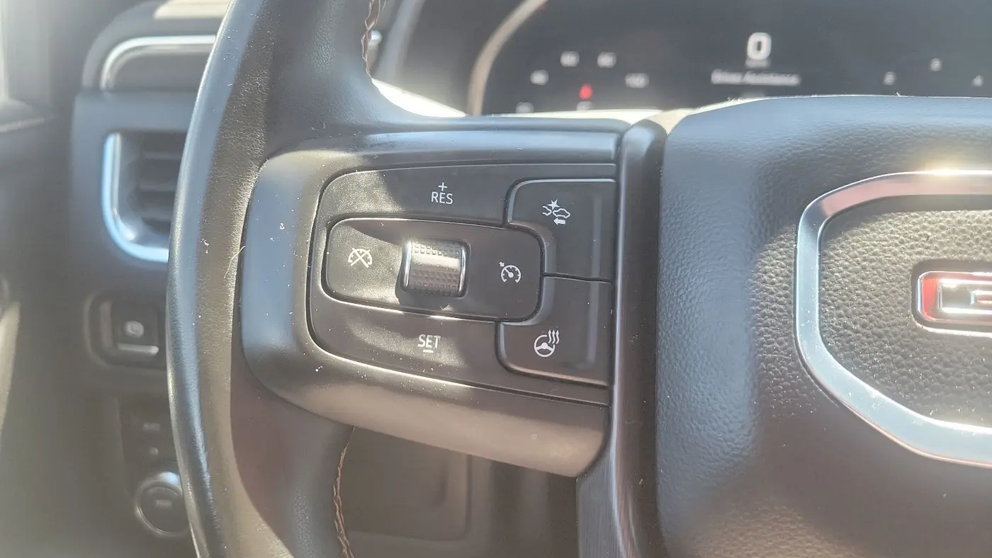 2024 GMC Yukon AT4