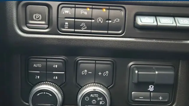 2021 GMC Yukon AT4