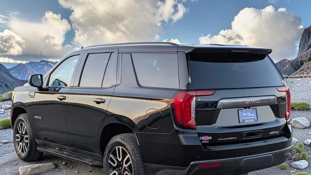2023 GMC Yukon AT4