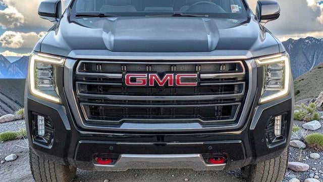 2023 GMC Yukon AT4
