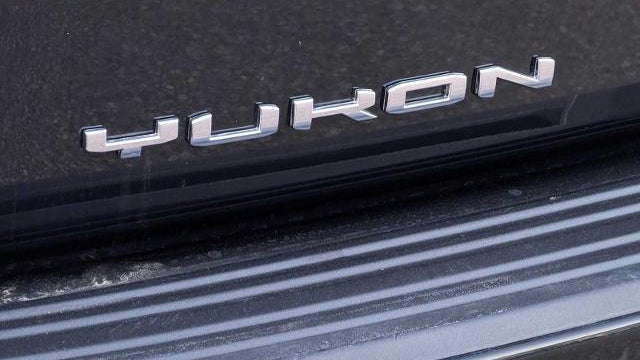 2023 GMC Yukon AT4
