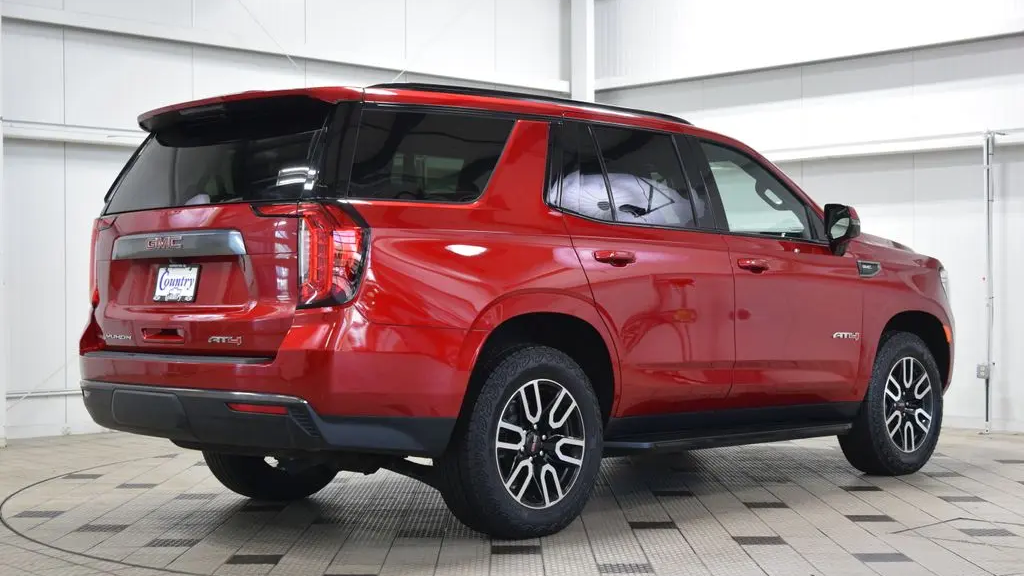 2024 GMC Yukon AT4