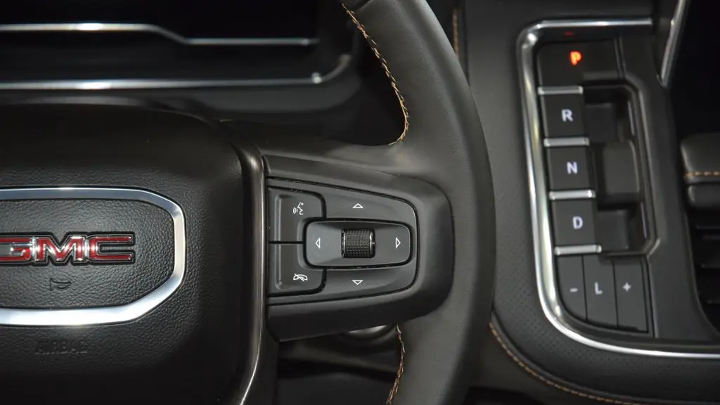 2024 GMC Yukon AT4