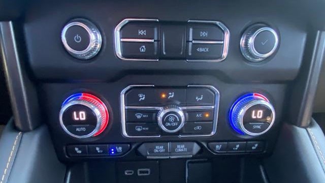 2023 GMC Yukon AT4