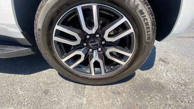 2023 GMC Yukon AT4