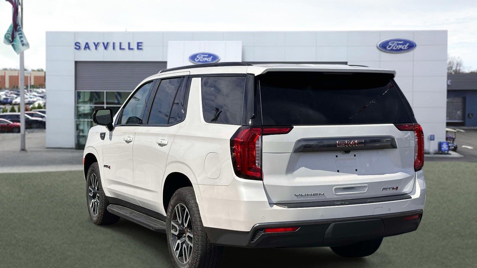 2023 GMC Yukon AT4