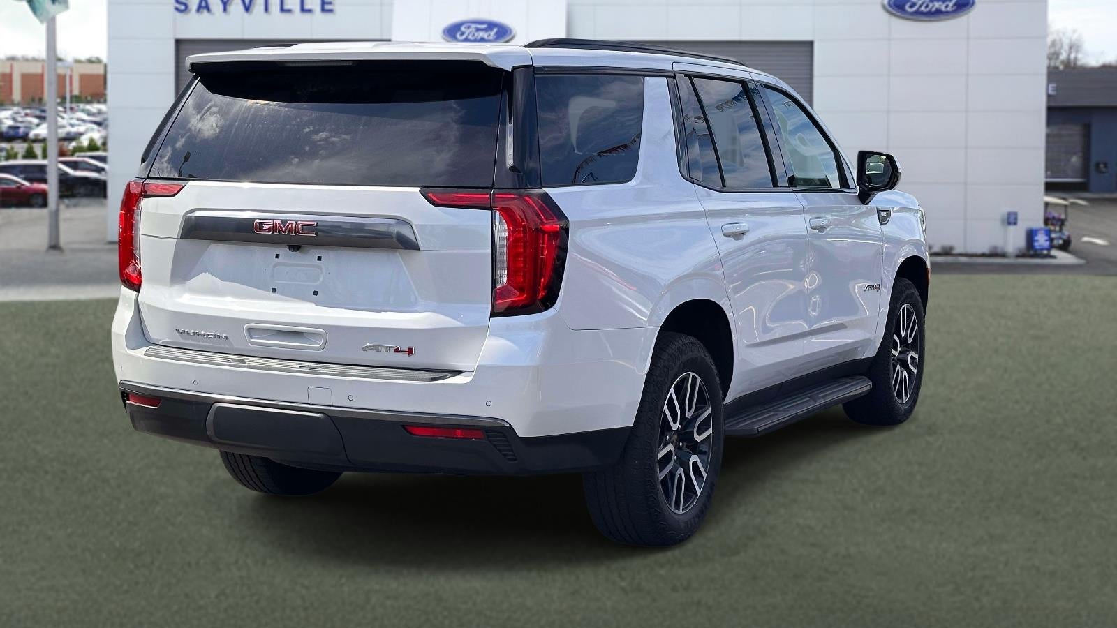 2023 GMC Yukon AT4