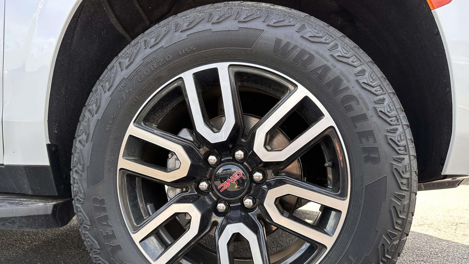 2023 GMC Yukon AT4