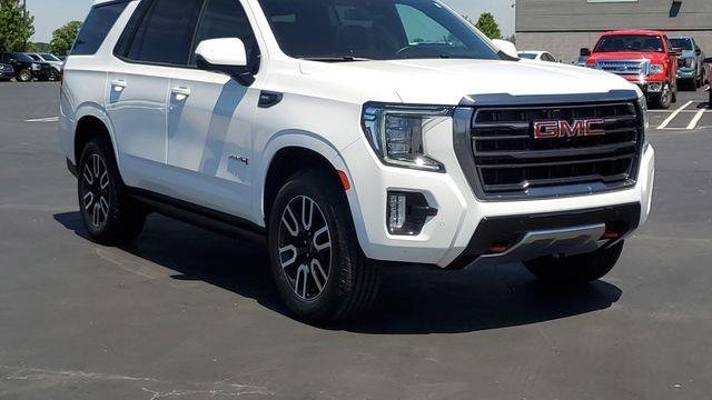 2024 GMC Yukon AT4