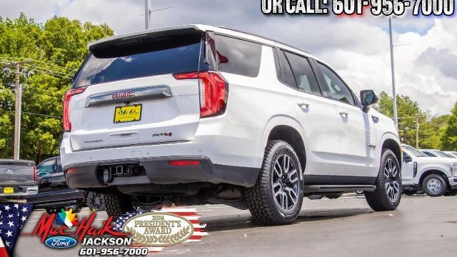 2023 GMC Yukon AT4