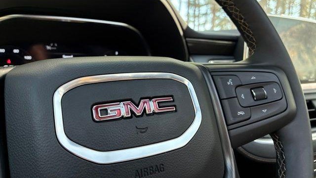 2024 GMC Yukon AT4