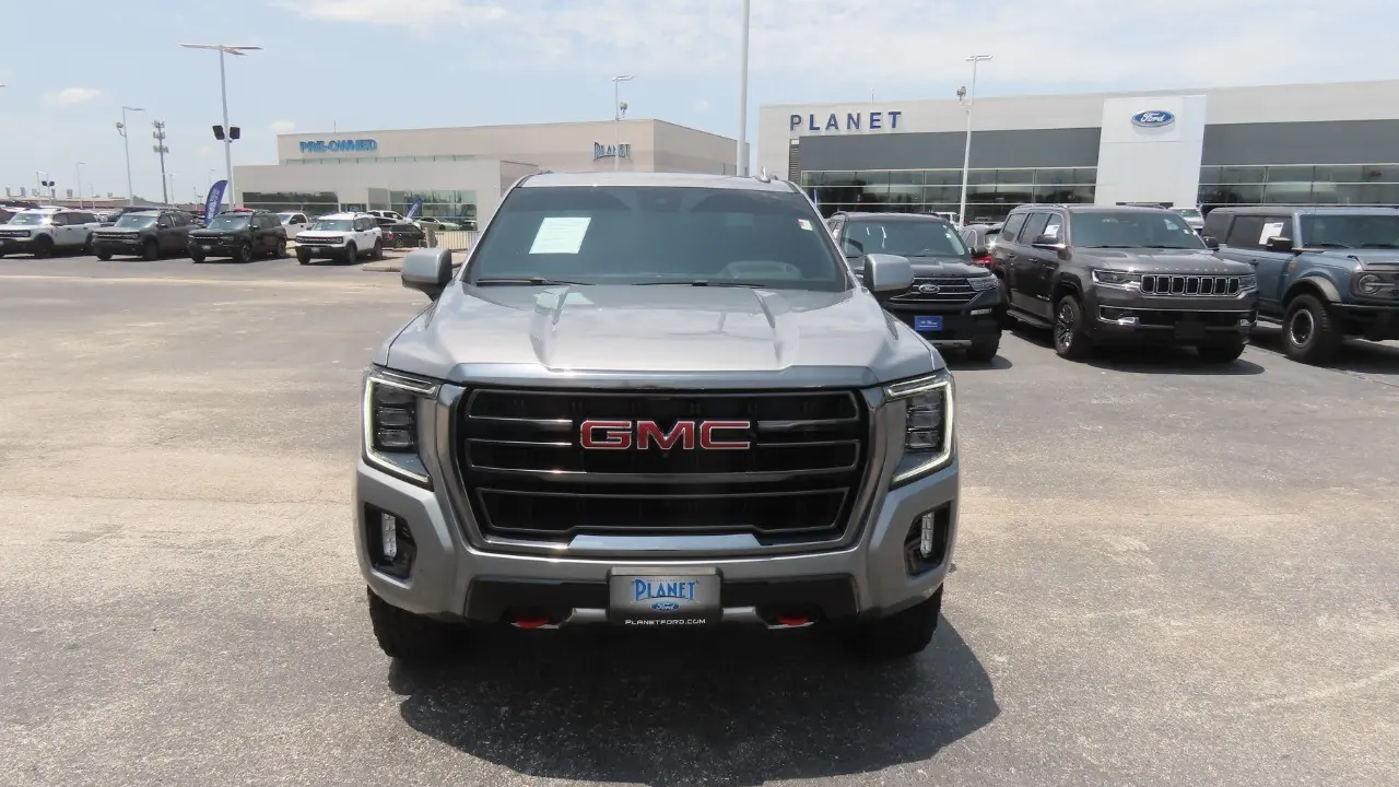 2024 GMC Yukon AT4