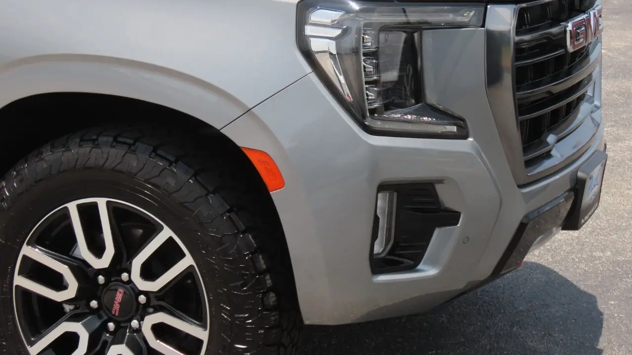 2024 GMC Yukon AT4